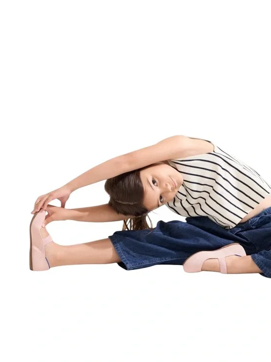 Rothy's The Kids Washable Recyled Mary Jane in Ballerina - Size 1 - Picture 5 of 10